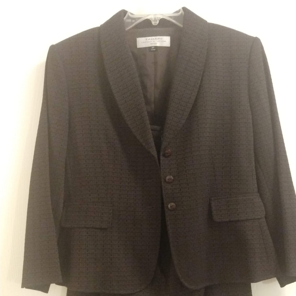 Women's Suit
